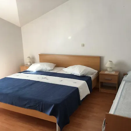 17855a Apartment *